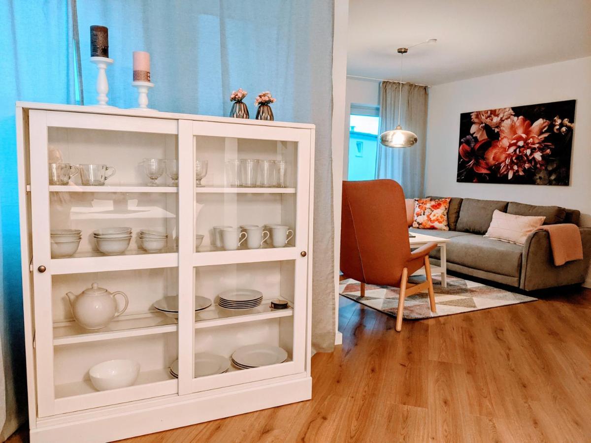 Cozy Apartment With Parking Garage Near Outlet Метцинген Экстерьер фото